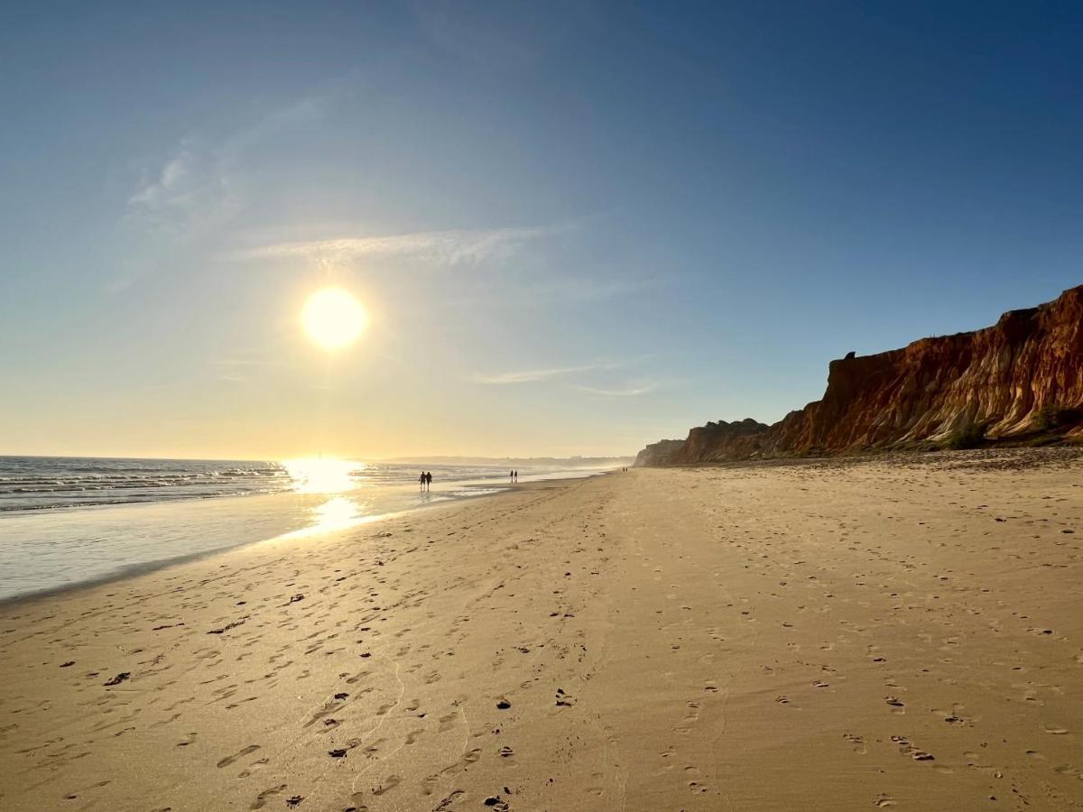 Golden Blue Beach Falesia Apartment Albufeira Bagian luar foto